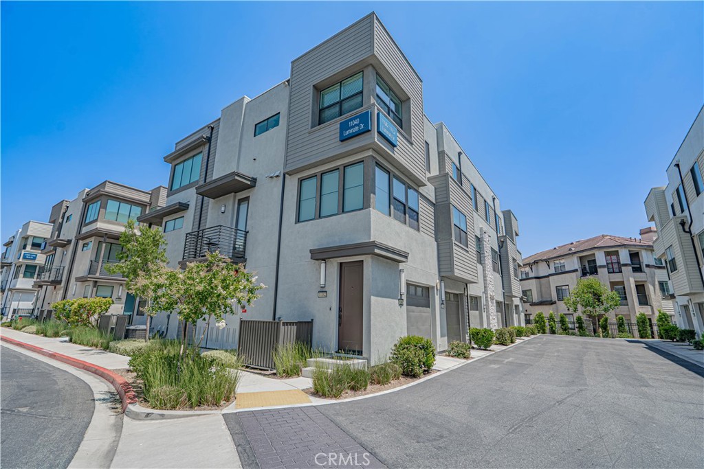 11052 Luminate Drive