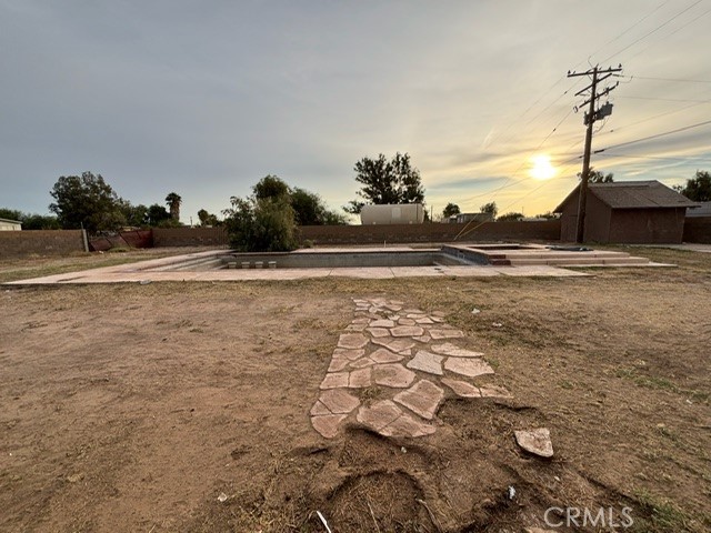 Detail Gallery Image 15 of 16 For 24750 Lindsay, Blythe,  CA 92225 - 4 Beds | 2/1 Baths
