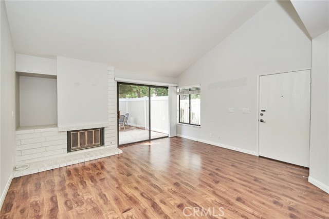 Detail Gallery Image 3 of 34 For 22804 Chardonnay Dr #3,  Diamond Bar,  CA 91765 - 2 Beds | 2/1 Baths