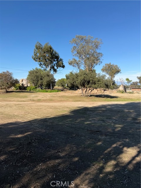 Detail Gallery Image 3 of 6 For 22450 Gavilan, Perris,  CA 92570 - – Beds | – Baths