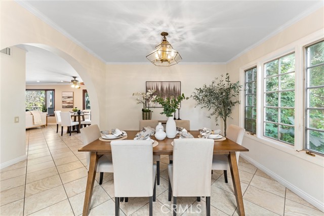 26972 Venado Drive, Mission Viejo CA: https://media.crmls.org/medias/4372999e-ab10-4e23-84a8-4f24eba92a38.jpg