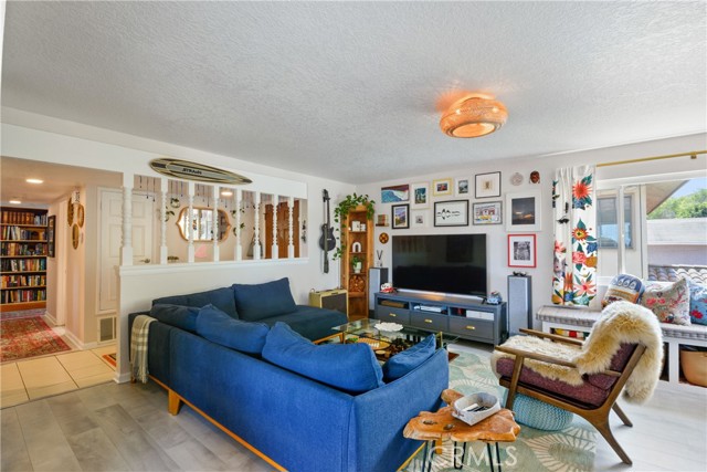 24450 Ward Street, Torrance CA: https://media.crmls.org/medias/4373355e-863f-4283-b750-6253cf8002ea.jpg