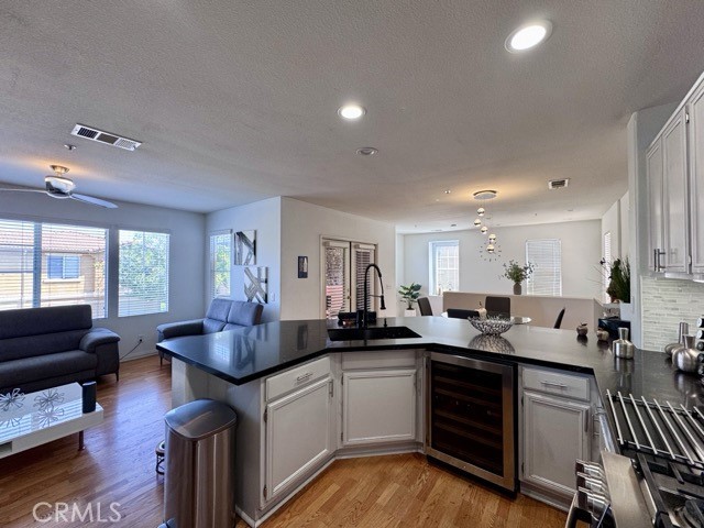 33423 Winston Way, Temecula CA: https://media.crmls.org/medias/43738a8a-7a77-424e-b672-57613f16769d.jpg