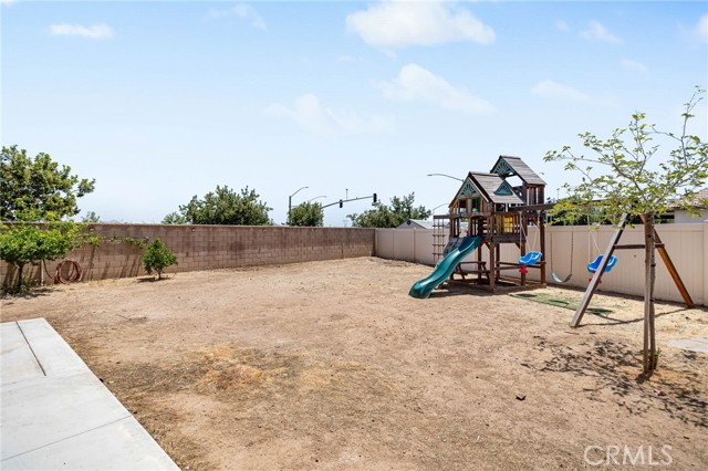 Detail Gallery Image 35 of 45 For 89 Muir Woods Rd, Perris,  CA 92570 - 5 Beds | 2/1 Baths