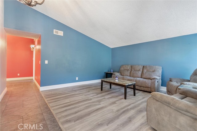 MLS #SR25259462 image #11