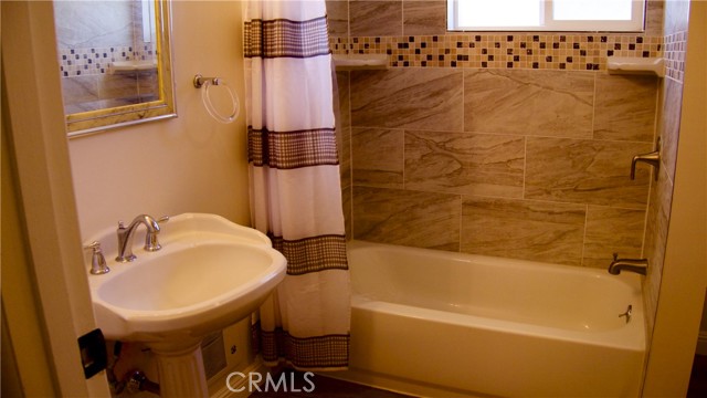 Detail Gallery Image 6 of 10 For 4820 Sisquoc St, New Cuyama,  CA 93254 - 3 Beds | 1 Baths