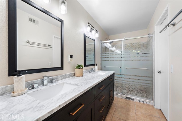 87 Montara Drive, Aliso Viejo CA: https://media.crmls.org/medias/43747488-f5b5-47c6-82e2-41246dbd2737.jpg