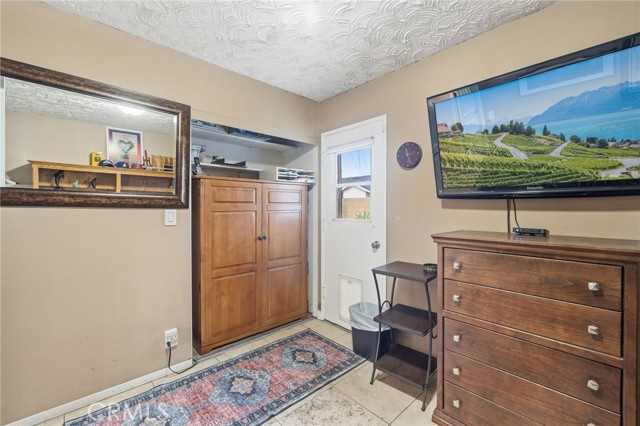 Detail Gallery Image 27 of 54 For 6021 Ivory Cir, Huntington Beach,  CA 92647 - 4 Beds | 2 Baths