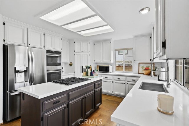 Detail Gallery Image 16 of 46 For 16044 Promontory Rd, Chino Hills,  CA 91709 - 4 Beds | 3 Baths