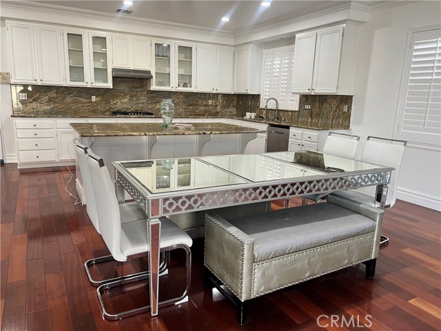 Front Image Thumbnail for CRIV26002602