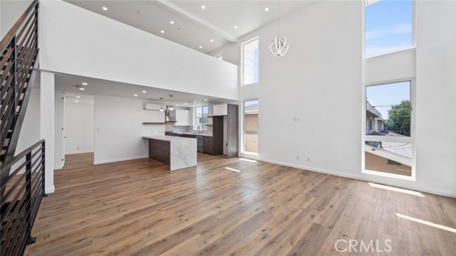 2306 Aviation Boulevard, Redondo Beach, California 90278, 4 Bedrooms Bedrooms, ,5 BathroomsBathrooms,Residential,Sold,Aviation,PV21199795