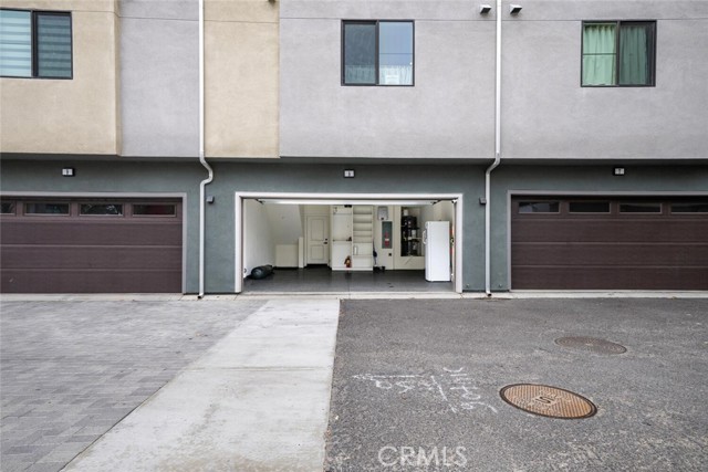 Detail Gallery Image 48 of 63 For 5860 Linden #8,  Long Beach,  CA 90805 - 3 Beds | 2/1 Baths