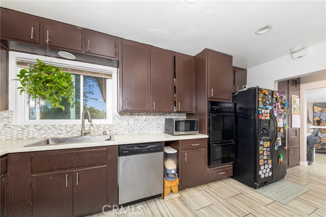 Detail Gallery Image 12 of 47 For 22892 Palm Ave, Grand Terrace,  CA 92313 - 4 Beds | 1/1 Baths
