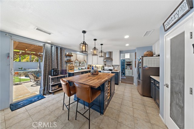 44785 Corte Sanchez, Temecula CA: https://media.crmls.org/medias/43767eae-5dfd-4347-aeb1-62fa9597fa11.jpg