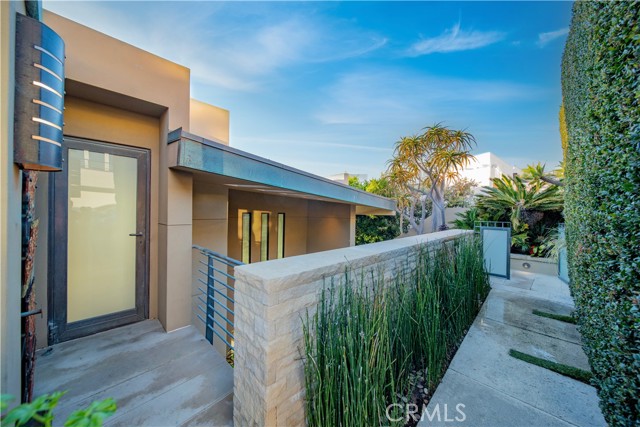 Detail Gallery Image 70 of 75 For 2665 Victoria Dr, Laguna Beach,  CA 92651 - 5 Beds | 4/2 Baths