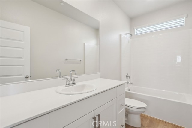 29218 Quarry Way, Lake Elsinore CA: https://media.crmls.org/medias/43786702-524b-4571-a4b1-c80e6b47e710.jpg