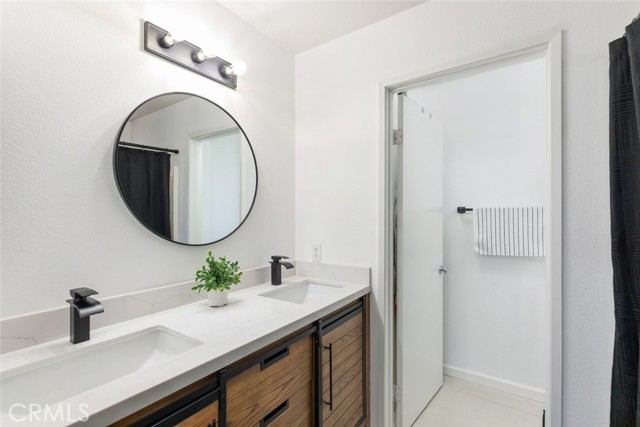 Detail Gallery Image 26 of 41 For 844 Pathfinder, Corona,  CA 92878 - 3 Beds | 2/1 Baths