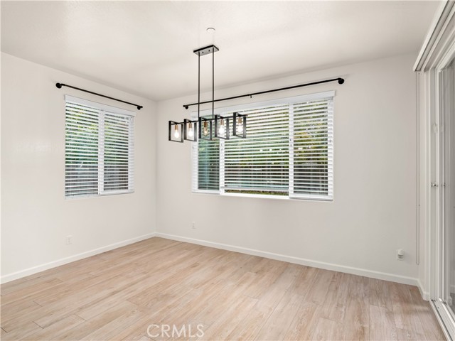 Detail Gallery Image 8 of 37 For 1040 San Marino, Clovis,  CA 93619 - 4 Beds | 3 Baths