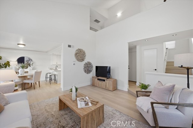 Detail Gallery Image 7 of 48 For 23401 via Linda #C,  Mission Viejo,  CA 92691 - 2 Beds | 2/1 Baths