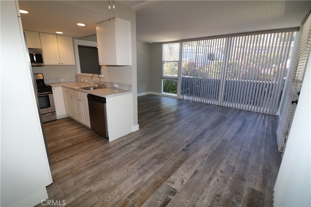 280 Aster Street 2