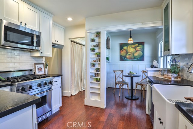 Detail Gallery Image 11 of 40 For 290 W 12th Street, Claremont,  CA 91711 - 3 Beds | 2 Baths