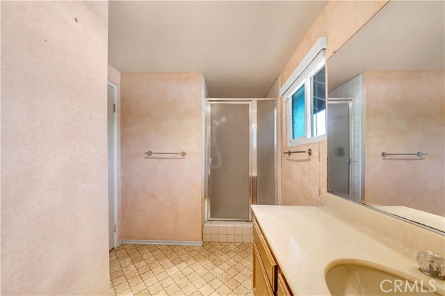 3944 Corte Cancion, Thousand Oaks CA: https://media.crmls.org/medias/437b2d02-2150-4b52-81c6-56bb189e92e3.jpg