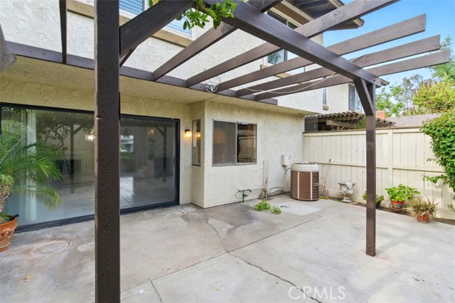 1623 Aspen Village Way, West Covina CA: https://media.crmls.org/medias/437c44d0-4ba5-4aa0-bdbe-e868a6de69ab.jpg