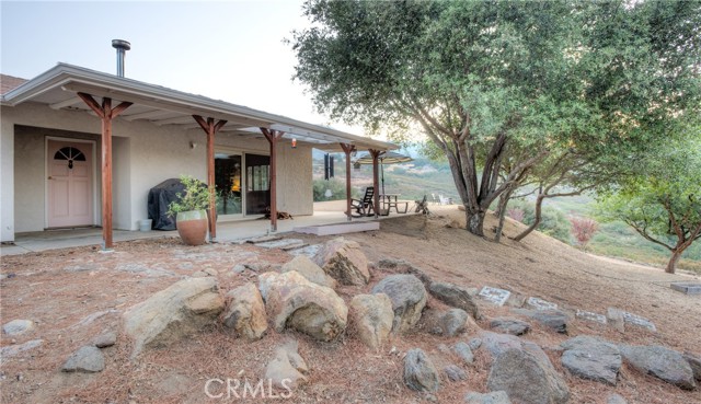 Detail Gallery Image 13 of 75 For 12145 Twin Springs Rd, Descanso,  CA 91916 - 4 Beds | 2 Baths