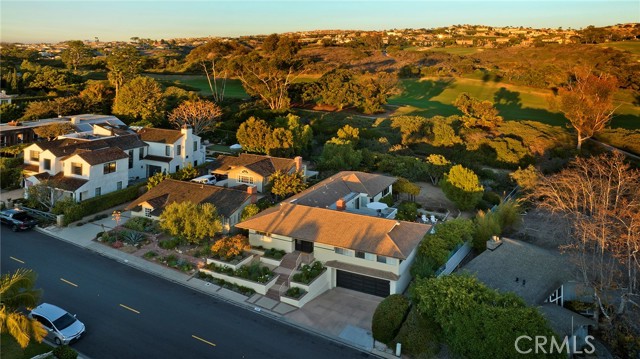 Detail Gallery Image 31 of 33 For 564 Seaward Rd, Corona Del Mar,  CA 92625 - 3 Beds | 2/1 Baths