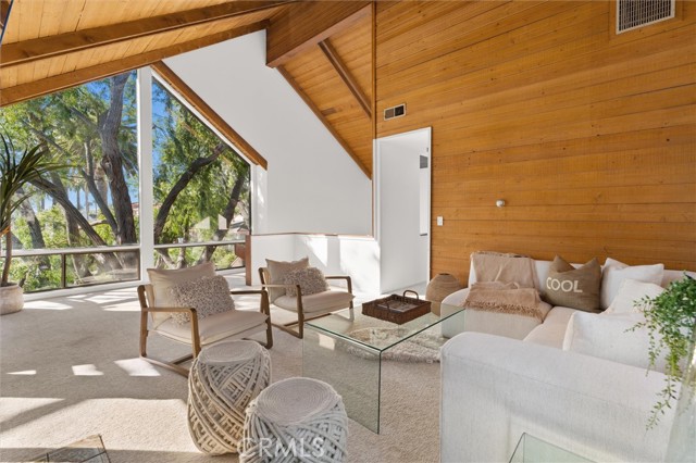 Detail Gallery Image 12 of 59 For 3740 Barbara, San Pedro,  CA 90731 - 2 Beds | 2/1 Baths