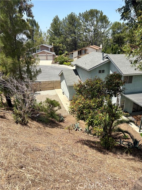 3050 Wildwood Avenue, Thousand Oaks CA: https://media.crmls.org/medias/437ecef7-e679-4068-903c-99e43ed90eff.jpg