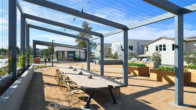 Detail Gallery Image 27 of 28 For 27109 Tamarack Ln, Valencia,  CA 91381 - 4 Beds | 2/1 Baths