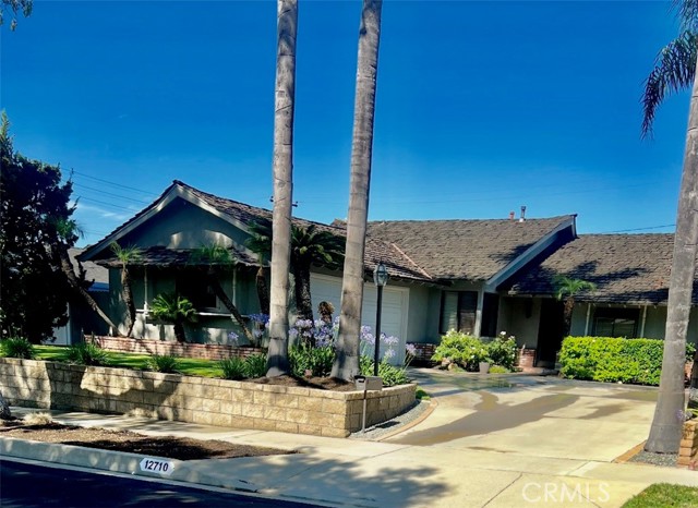 12710 Spindlewood Drive, La Mirada CA: https://media.crmls.org/medias/43808270-6a19-4f39-8d46-9ad4d7085c20.jpg