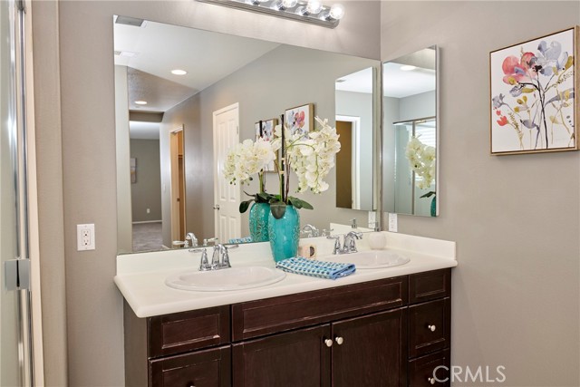 Detail Gallery Image 27 of 49 For 16782 Buttonwood, Fontana,  CA 92336 - 4 Beds | 3 Baths