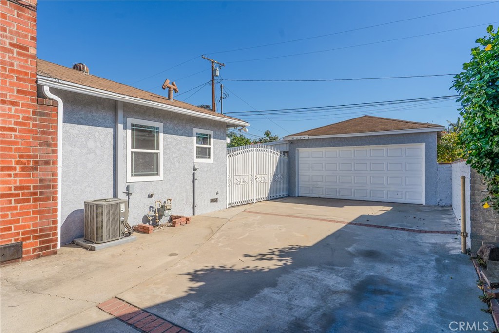 4384938B D557 47E6 8391 B81F20Ec965D 12714 La Reina Avenue, Downey, Ca 90242 &Lt;Span Style='BackgroundColor:transparent;Padding:0Px;'&Gt; &Lt;Small&Gt; &Lt;I&Gt; &Lt;/I&Gt; &Lt;/Small&Gt;&Lt;/Span&Gt;