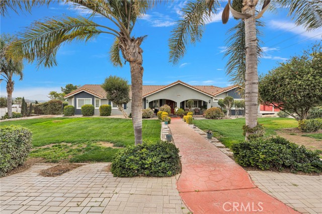 Detail Gallery Image 6 of 58 For 17777 Brazier, Riverside,  CA 92508 - 4 Beds | 3 Baths