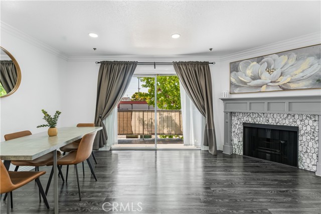 Detail Gallery Image 6 of 30 For 1100 Euclid Ave #104,  Long Beach,  CA 90804 - 2 Beds | 1 Baths