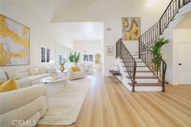 5807 Orange Place, Whittier CA: https://media.crmls.org/medias/4386f173-7739-456c-baf8-551198b3faed.jpg