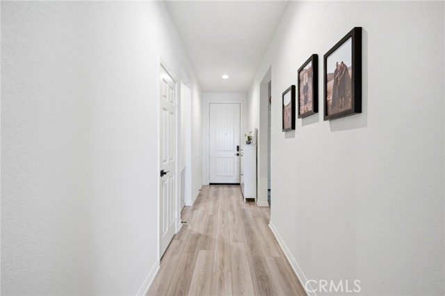 Detail Gallery Image 6 of 25 For 29068 Golden Sunset, Winchester,  CA 92596 - 4 Beds | 2 Baths