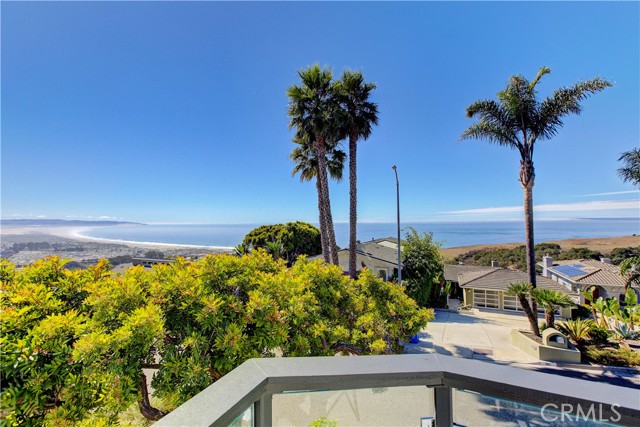 Detail Gallery Image 4 of 53 For 1166 Longview Ave, Pismo Beach,  CA 93449 - 4 Beds | 3/1 Baths
