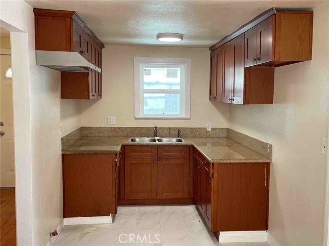 Detail Gallery Image 34 of 44 For 4704 W 160th St, Lawndale,  CA 90260 - – Beds | – Baths