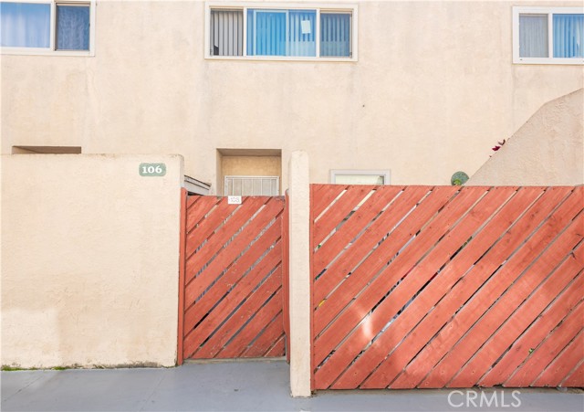 Detail Gallery Image 11 of 16 For 1705 Neil Armstrong St #106,  Montebello,  CA 90640 - 2 Beds | 1 Baths