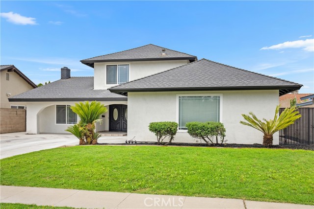 3614 S Olive Street, Santa Ana CA: https://media.crmls.org/medias/438bba88-dbfb-40aa-b5bb-31ed866f5a0b.jpg