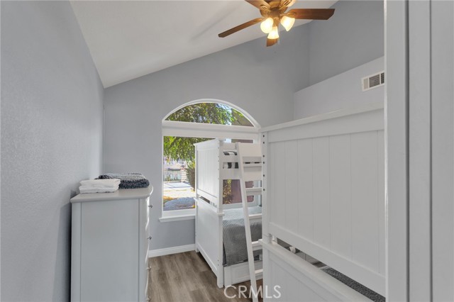 Detail Gallery Image 21 of 54 For 14374 Ironsides Ln, Helendale,  CA 92342 - 3 Beds | 3 Baths