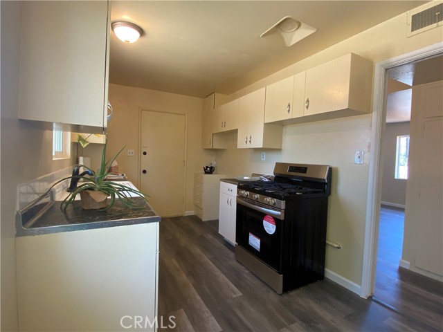 Detail Gallery Image 4 of 18 For 4856 Morales, New Cuyama,  CA 93254 - 2 Beds | 1 Baths