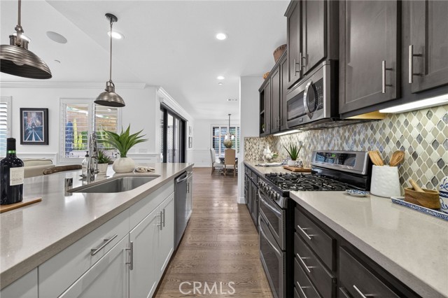 Detail Gallery Image 18 of 75 For 39776 Strada Firenze, Lake Elsinore,  CA 92532 - 4 Beds | 3 Baths