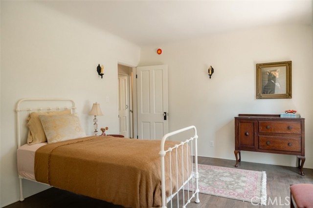 15113 Encanto Drive, Sherman Oaks CA: https://media.crmls.org/medias/438e9b83-bd85-4c12-b43f-d7e76e1e3ccf.jpg