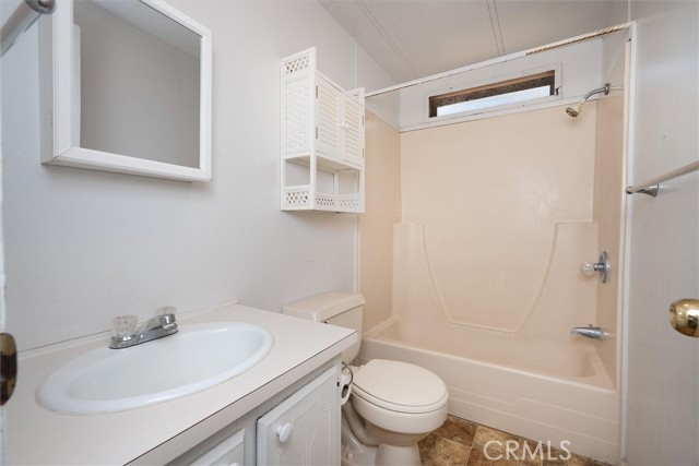 Detail Gallery Image 18 of 26 For 4122 Guadalupe Creek Rd, Mariposa,  CA 95338 - 3 Beds | 2 Baths