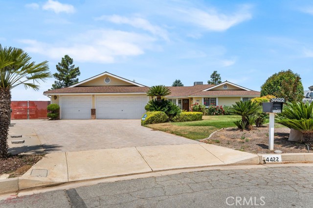 Detail Gallery Image 1 of 1 For 34422 Sunlight Dr, Yucaipa,  CA 92399 - 3 Beds | 2/1 Baths