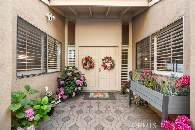 1137 Mountain Gate Road, Upland CA: https://media.crmls.org/medias/43909ece-a17d-458a-a62d-e121eca0f380.jpg
